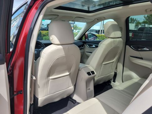 Used 2022 Buick Envision Essence w/ Safety Package image 15