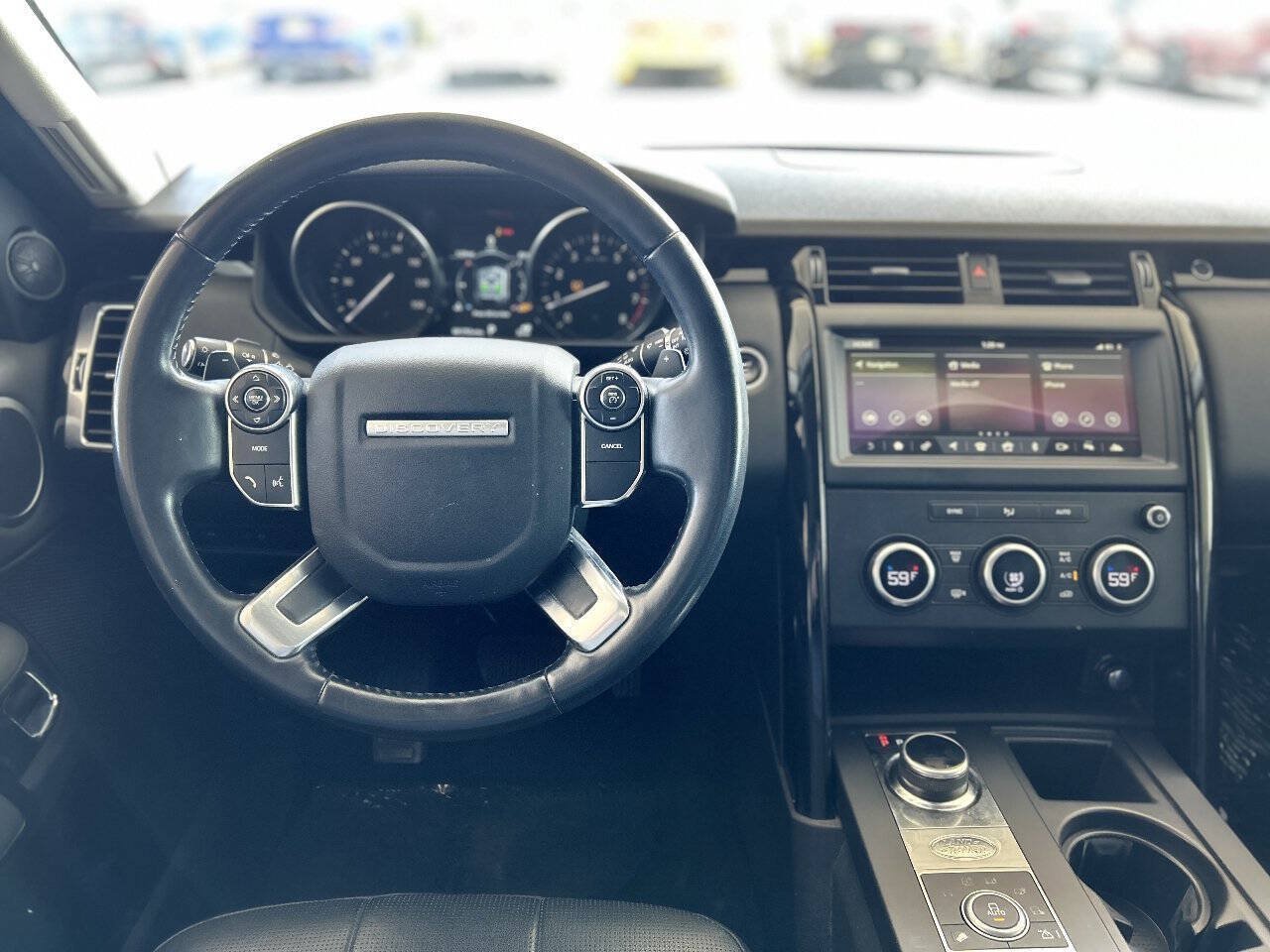 Used 2018 Land Rover Discovery SE AWD/4WD image 62