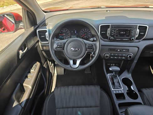 Used 2019 Kia Sportage LX AWD/4WD image 13