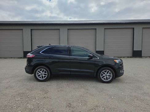 Used 2023 Ford Edge SEL w/ Convenience Package AWD/4WD image 2