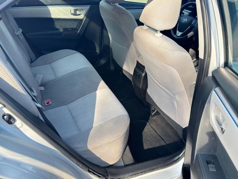 Used 2016 Toyota Corolla LE image 14