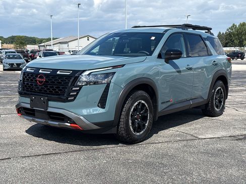 New 2026 Nissan Pathfinder Rock Creek AWD/4WD image 2