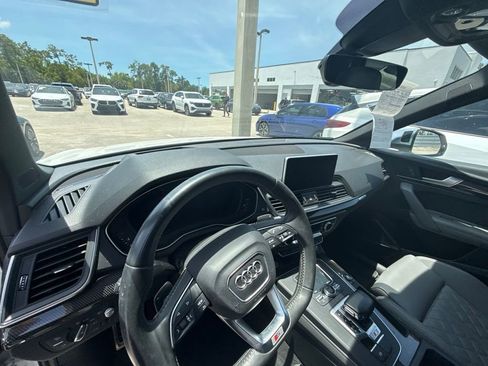 Used 2018 Audi SQ5 Prestige AWD/4WD image 9