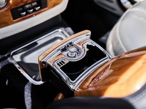 Used 2009 Rolls-Royce Phantom Drophead Coupe RWD image 67