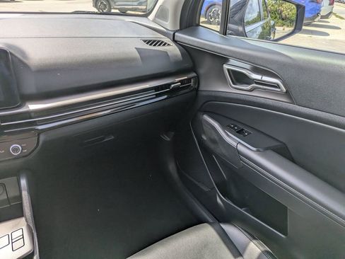 Certified 2026 Kia Sportage EX FWD image 18