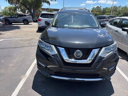 Used 2018 Nissan Rogue SL w/ Premium Package FWD image 7