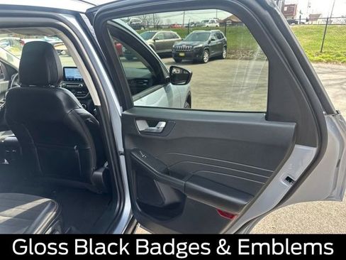 Used 2022 Ford Escape SEL w/ SEL Stealth AWD Package image 19