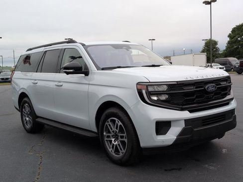 Certified 2025 Ford Expedition Max Active RWD image 1