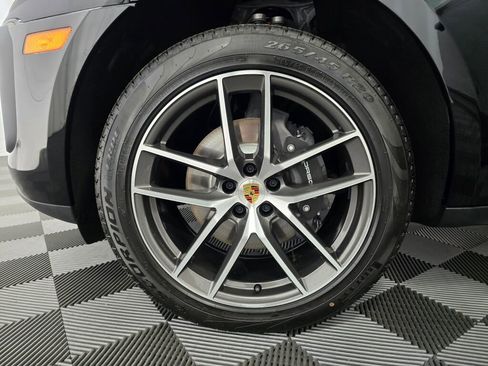 New 2025 Porsche Macan image 22
