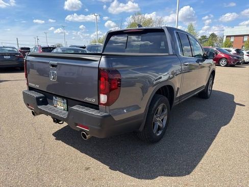 Used 2023 Honda Ridgeline RTL-E image 3