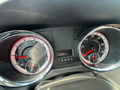 Used 2019 Dodge Grand Caravan SE FWD image 47