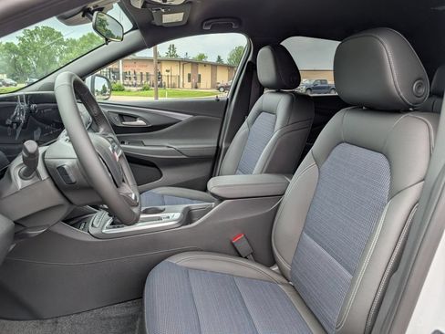 New 2026 Buick Envista Preferred w/ Convenience I Package FWD image 37
