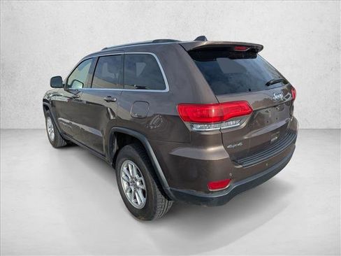 Used 2018 Jeep Grand Cherokee Laredo AWD/4WD image 7