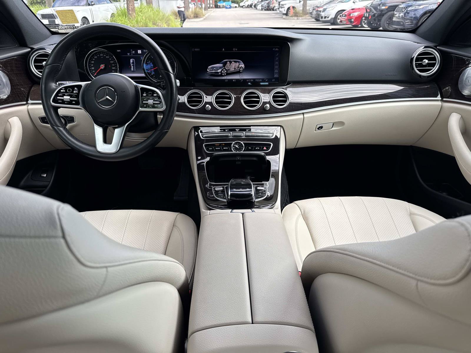 Used 2019 Mercedes-Benz E 450 4MATIC Wagon image 16