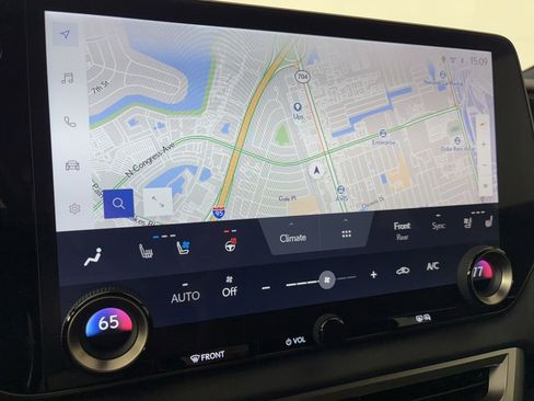 Used 2024 Lexus RX 350 Premium image 25