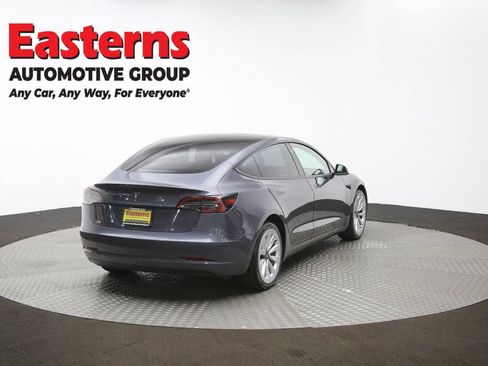 Used 2023 Tesla Model 3 Standard Range image 37