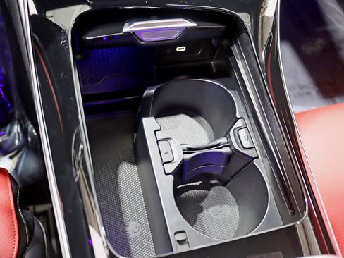 Used 2024 Mercedes-Benz C 43 AMG 4MATIC Sedan image 24