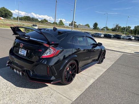 Used 2019 Honda Civic Type R image 5