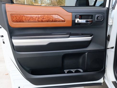 Used 2017 Toyota Tundra Platinum image 23