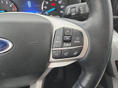 Used 2023 Ford Explorer XLT w/ Equipment Group 202A image 15