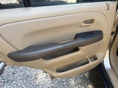 Used 2005 Honda CR-V EX image 14