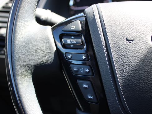 Used 2023 INFINITI QX80 Sensory w/ Cargo Package AWD/4WD image 35
