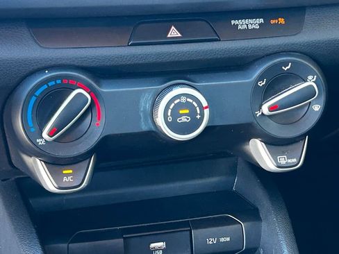 Used 2021 Kia Rio S image 24