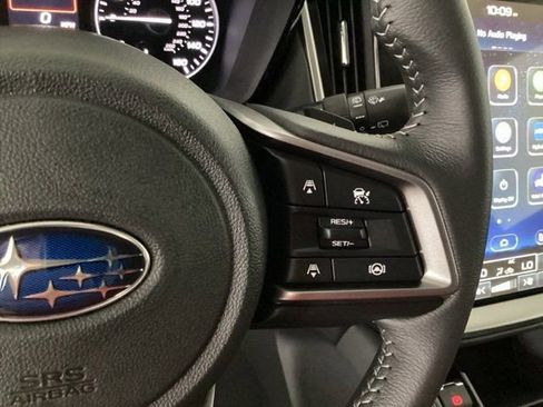 Used 2025 Subaru Outback Premium AWD/4WD image 28