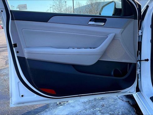 Used 2018 Hyundai Sonata SEL w/ Tech Package 02 image 26