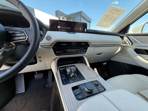 Certified 2024 MAZDA CX-90 Plug-In Hybrid w/ Premium Plus AWD/4WD image 21