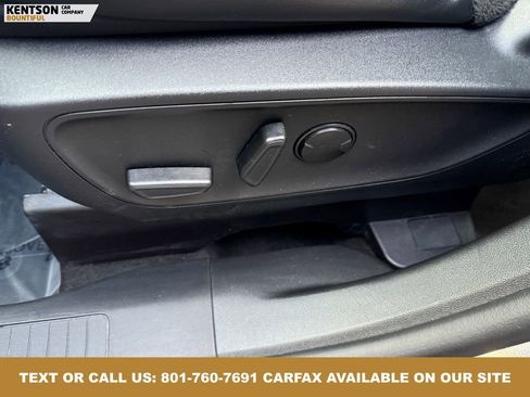 Used 2025 Ford Escape Platinum image 30