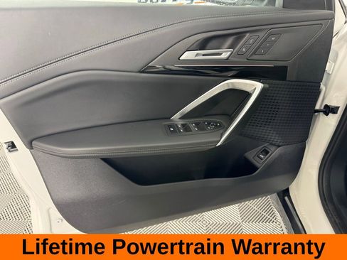 Used 2025 BMW X1 xDrive28i image 10