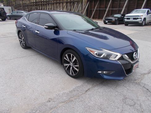 Used 2018 Nissan Maxima 3.5 SV FWD image 3