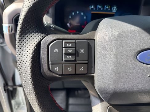 Used 2024 Ford F150 XL image 11