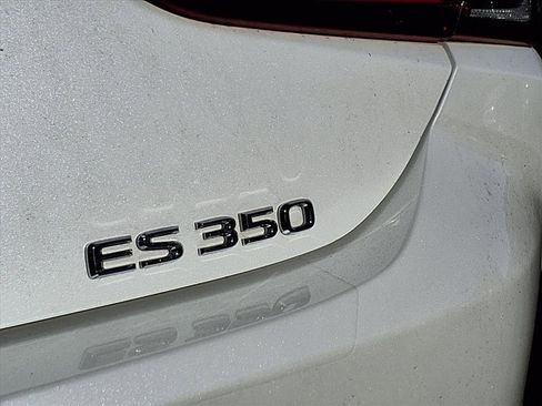 Used 2023 Lexus ES 350 image 10