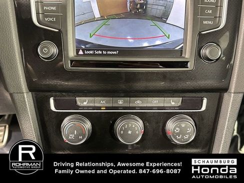 Used 2016 Volkswagen GTI S FWD image 9