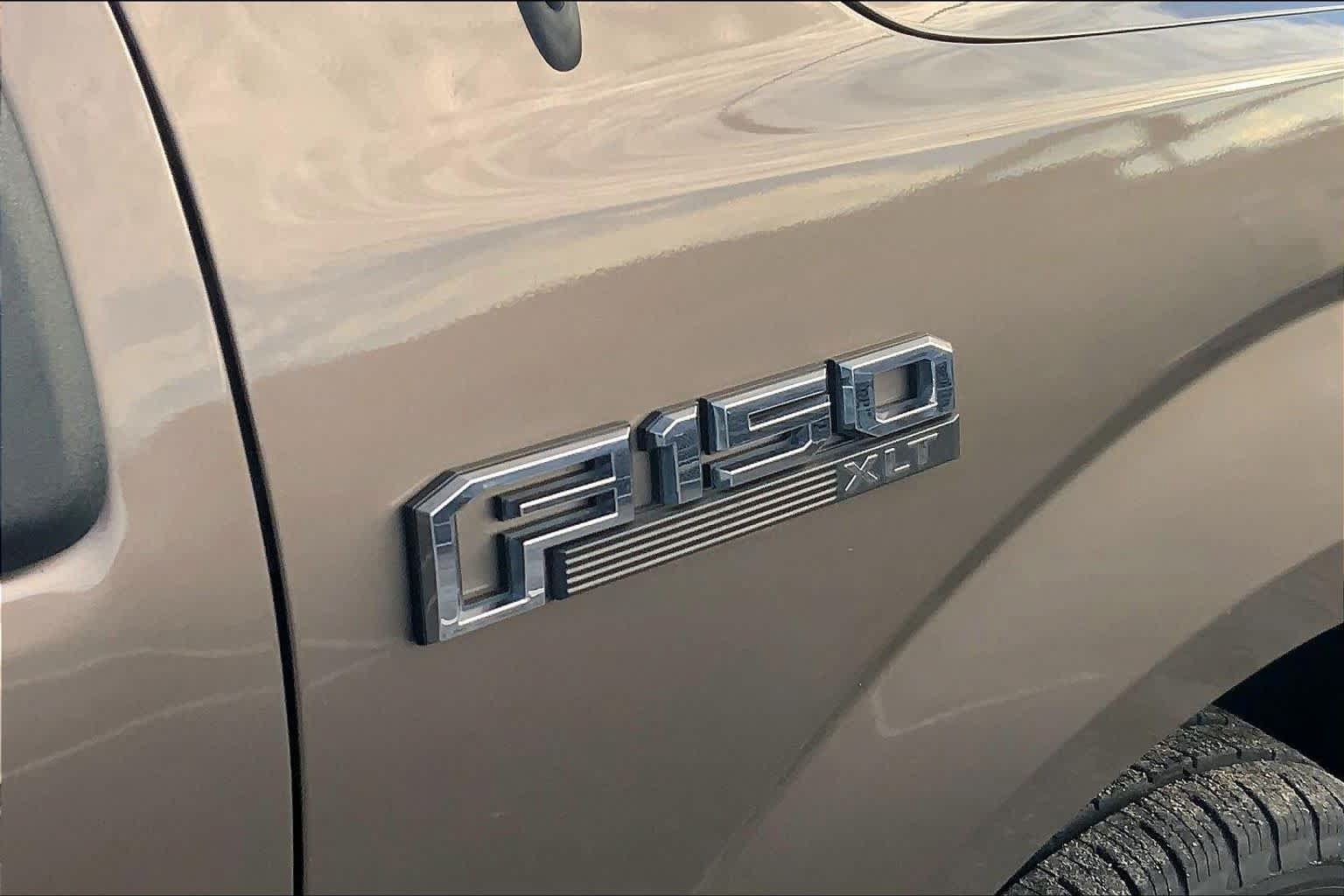 Used 2019 Ford F150 XLT w/ Trailer Tow Package RWD image 31