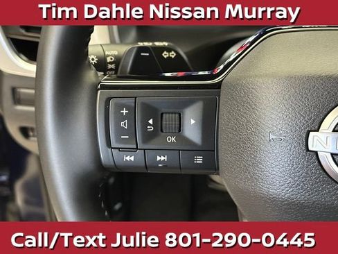 Used 2025 Nissan Rogue SL w/ SL Premium Package AWD/4WD image 23