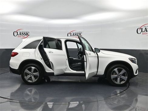 Used 2019 Mercedes-Benz GLC 300 image 32