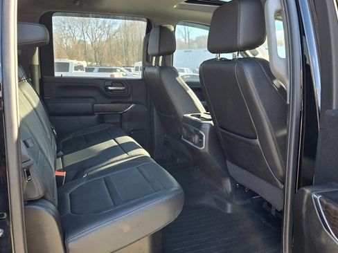 Used 2022 GMC Sierra 3500 Denali w/ Denali Ultimate Package image 25