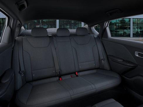 New 2026 Kia K4 FWD image 16
