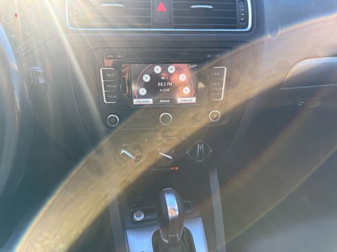 Used 2014 Volkswagen Jetta SEL image 15