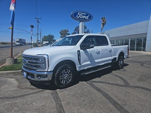 New 2026 Ford F350 Lariat image 1