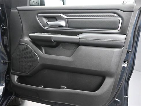 New 2026 RAM 1500 4x4 Crew Cab image 20