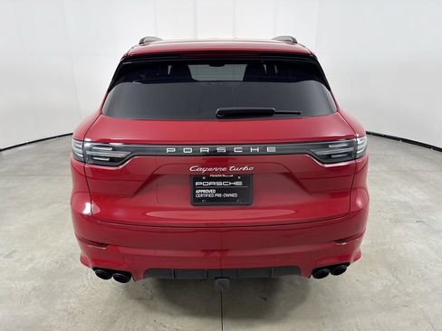 Certified 2023 Porsche Cayenne Turbo AWD/4WD image 6
