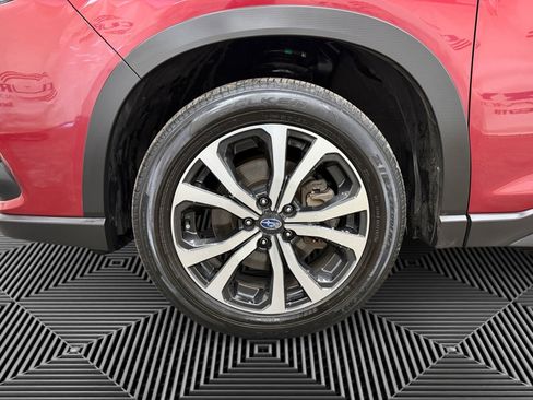 Used 2023 Subaru Forester Limited image 14