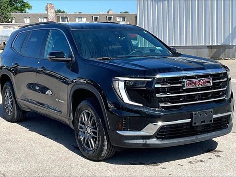 Used 2025 GMC Acadia Elevation AWD/4WD image 1