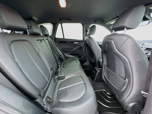 Used 2021 BMW X1 sDrive28i image 18