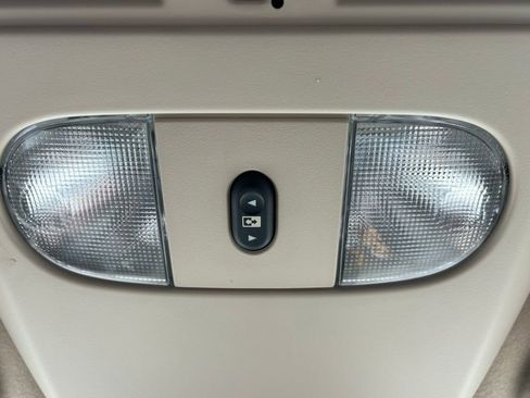 Used 2004 Ford F150 XLT image 22