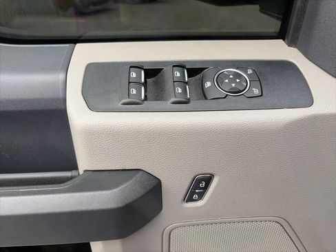 Used 2022 Ford F250 XL w/ Power Equipment Group image 14